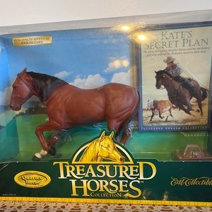 Treasured horses Quarter horse with book